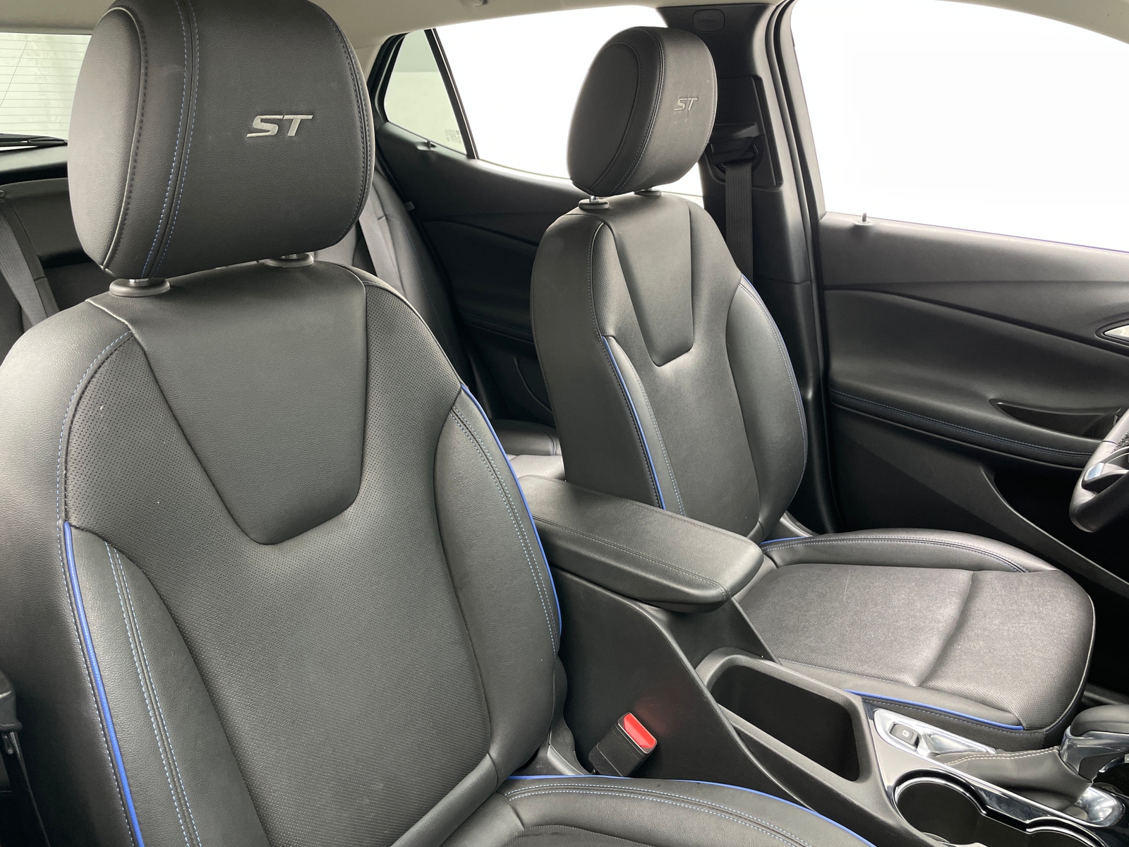 Thumbnail: 2026 Buick Encore GX - 2
