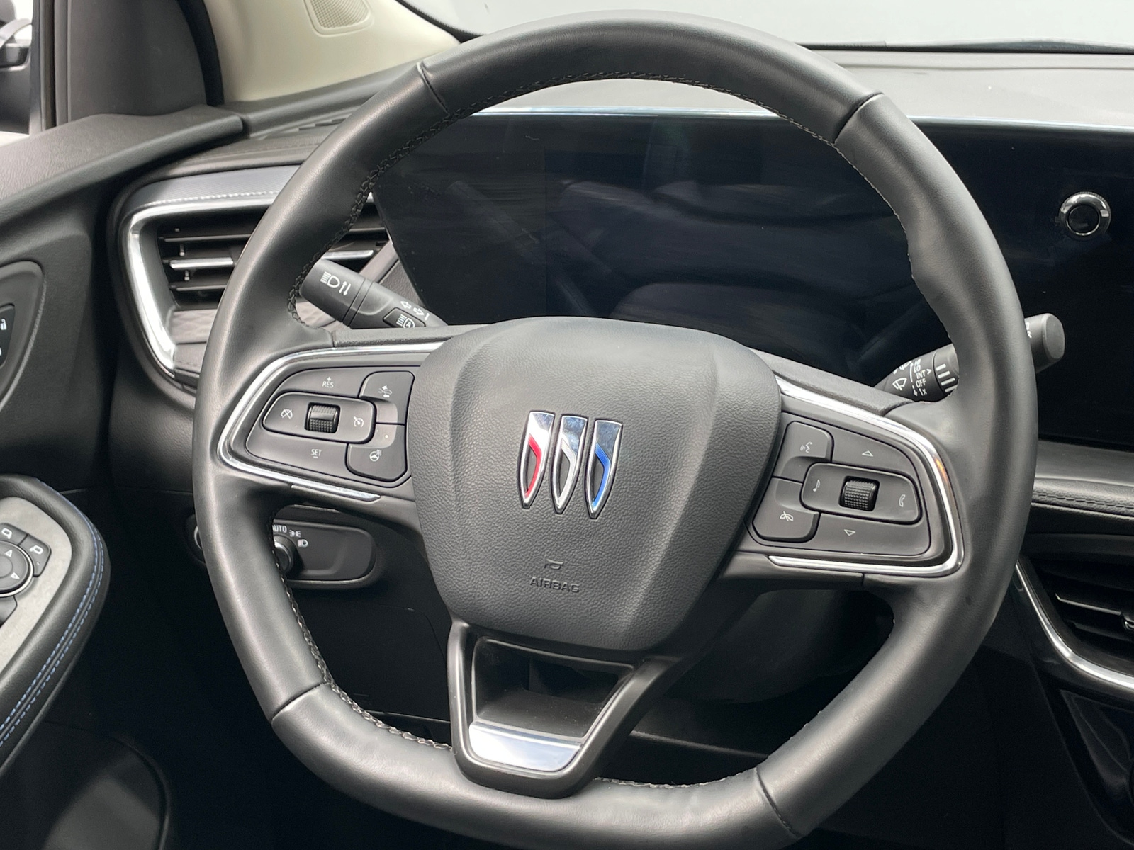 Thumbnail: 2026 Buick Encore GX - 5