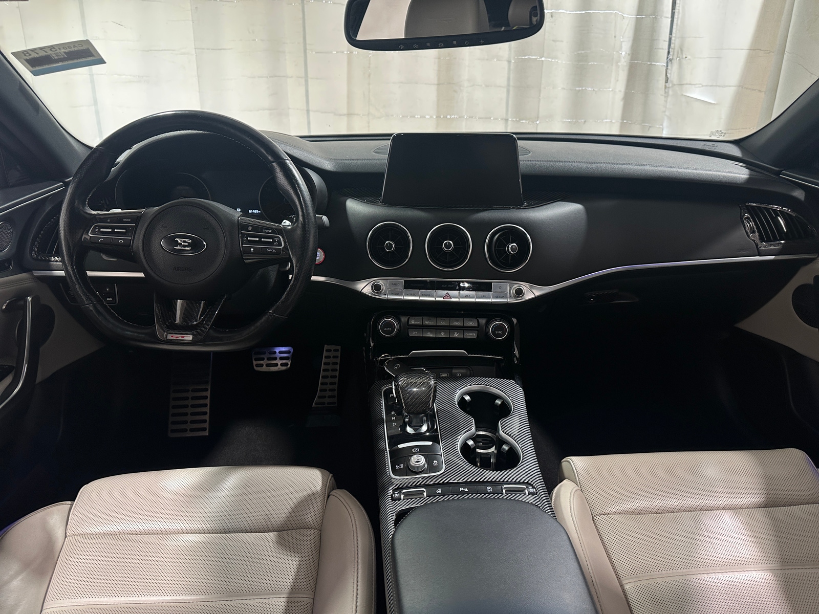 Thumbnail: 2018 Kia Stinger - 2