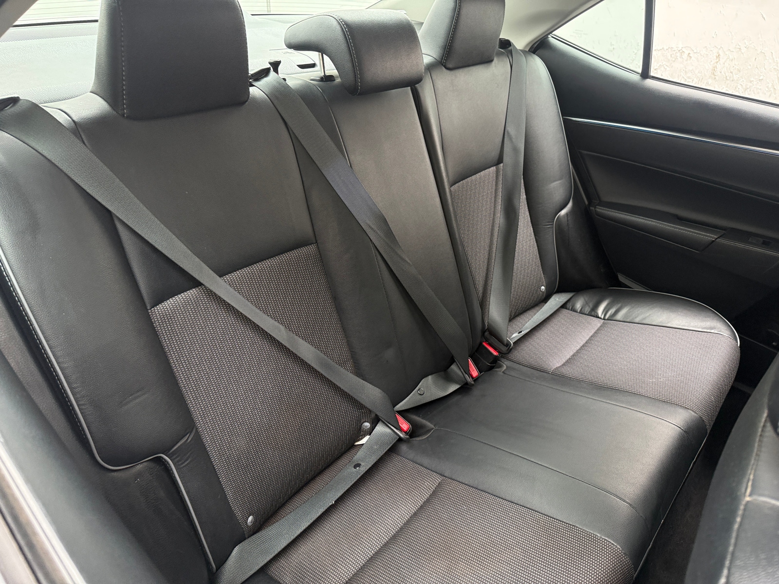 Thumbnail: 2014 Toyota Corolla - 6