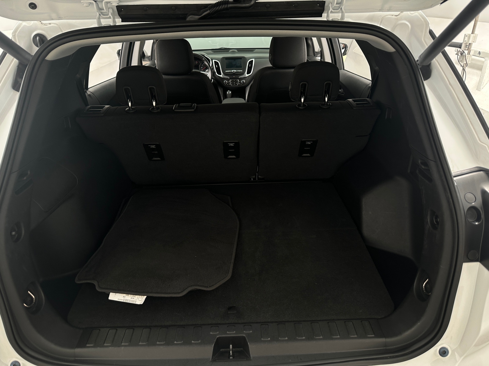 Thumbnail: 2018 Chevrolet Equinox - 7
