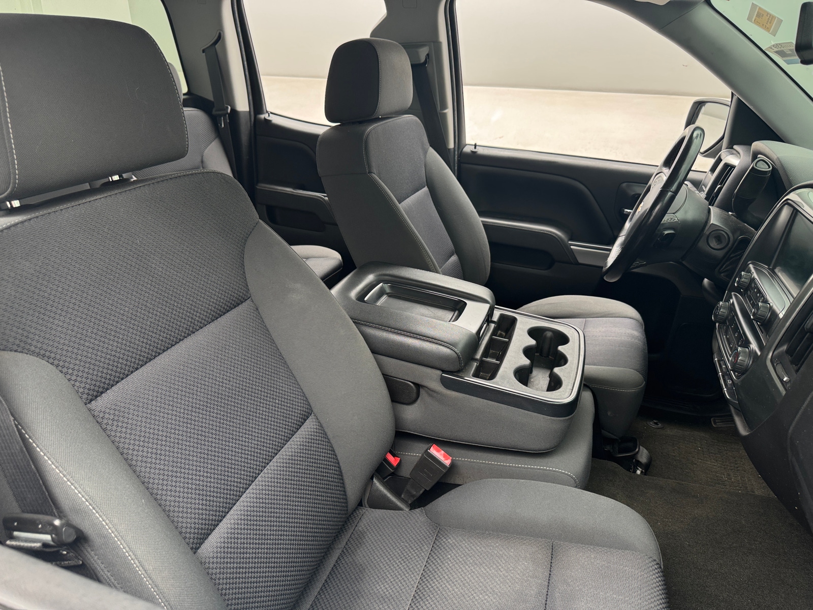 Thumbnail: 2018 Chevrolet Silverado 1500 - 2