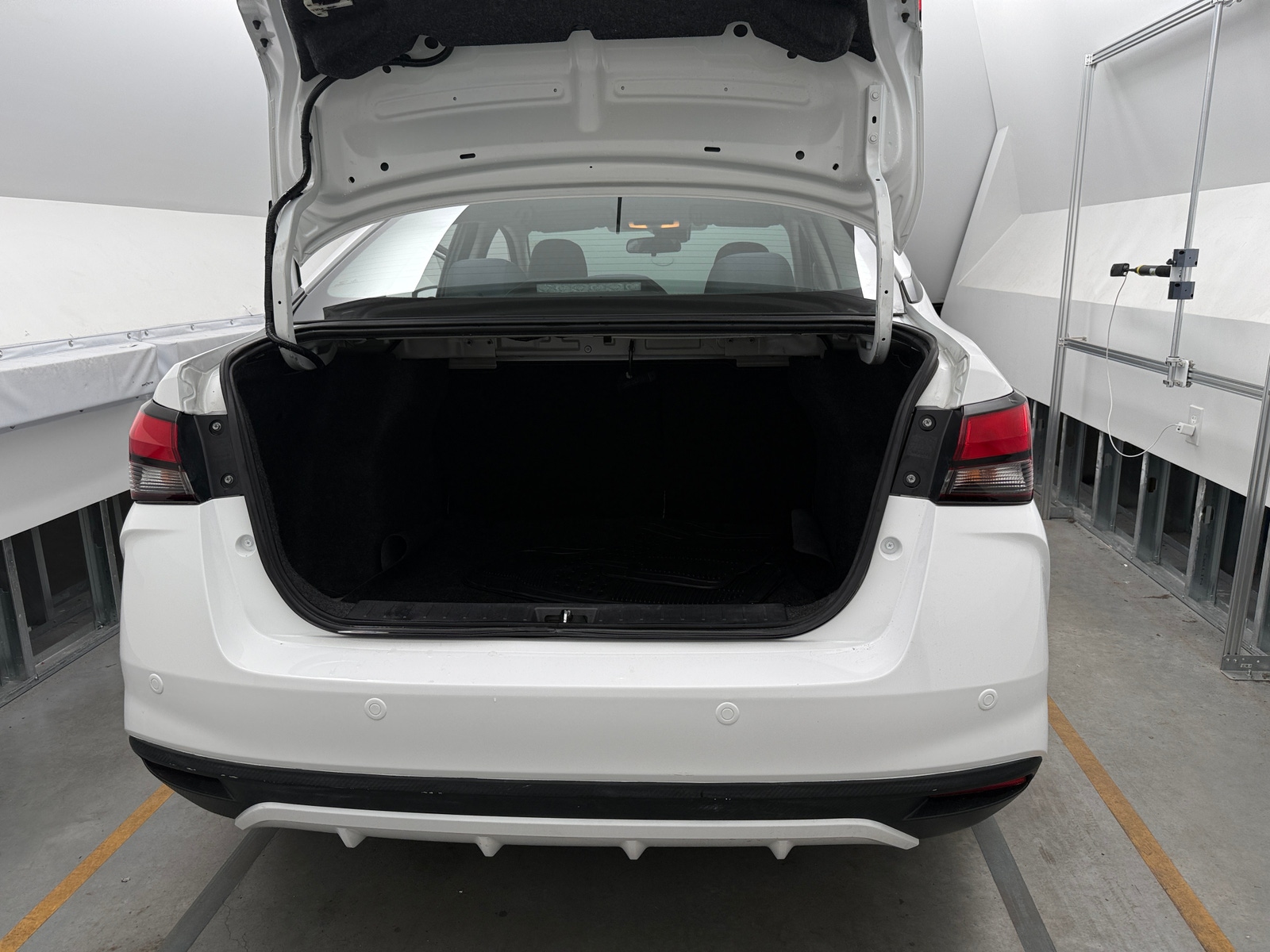 Thumbnail: 2020 Nissan Versa - 7