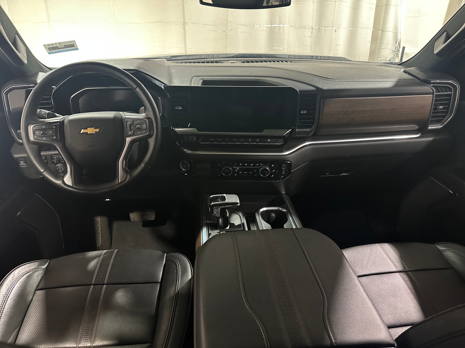 Thumbnail: 2025 Chevrolet Silverado 1500 - 2