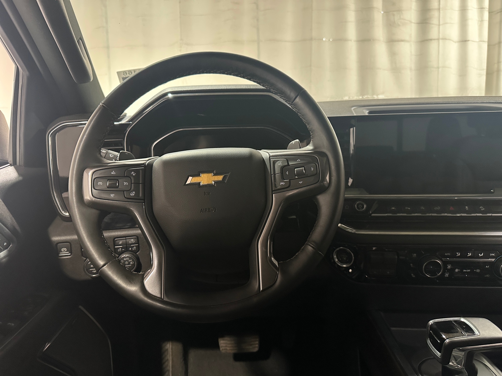 Thumbnail: 2025 Chevrolet Silverado 1500 - 4