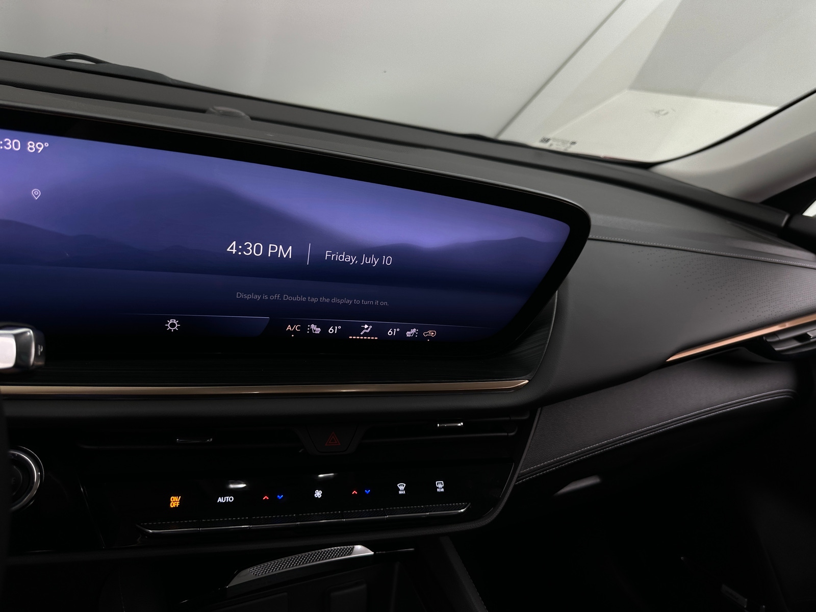 Thumbnail: 2024 Buick Envision - 3