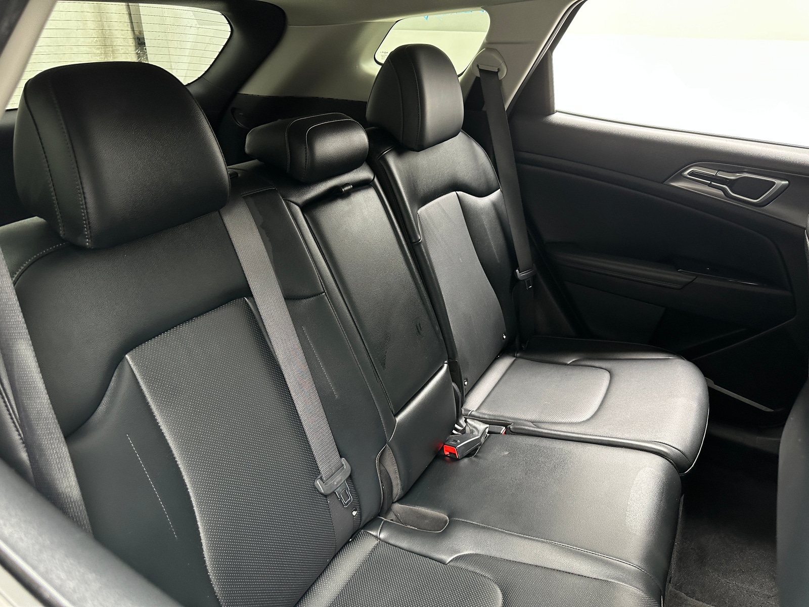 Thumbnail: 2023 Kia Sportage - 5