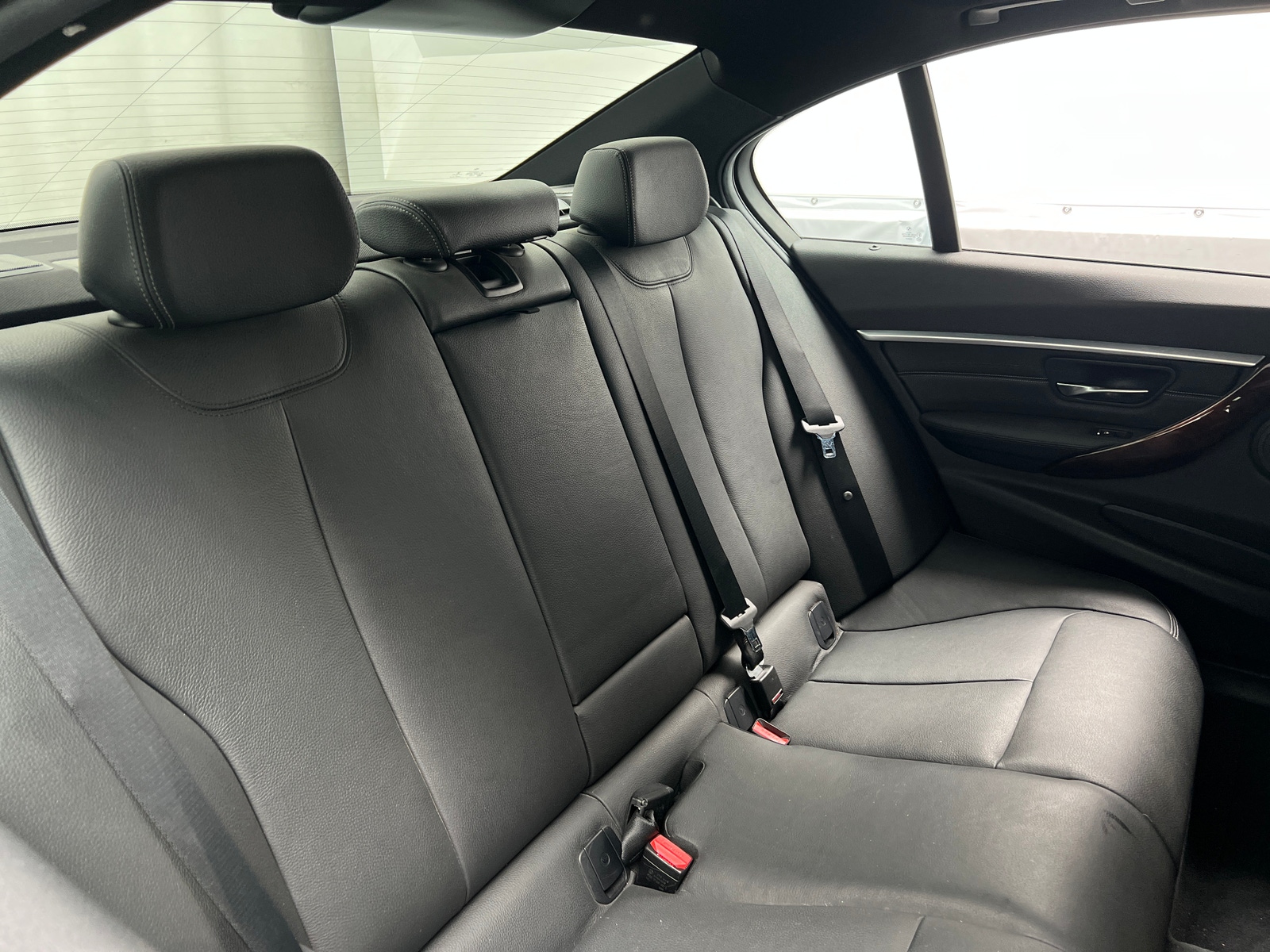 Thumbnail: 2016 BMW 3 Series - 5