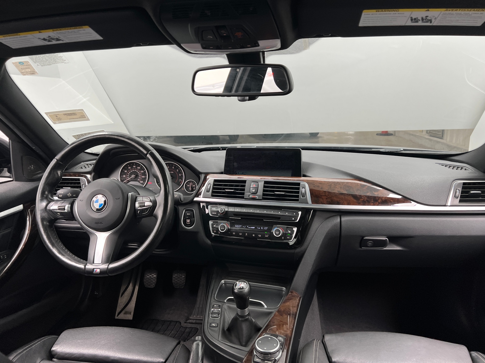 Thumbnail: 2016 BMW 3 Series - 2