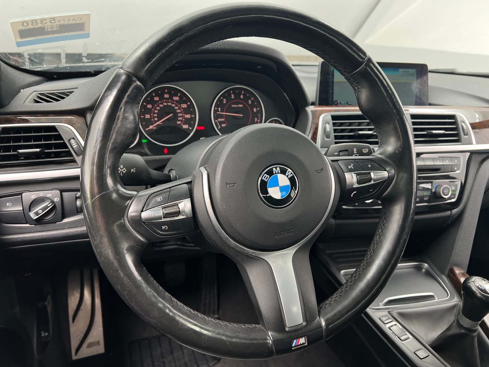 Thumbnail: 2016 BMW 3 Series - 4