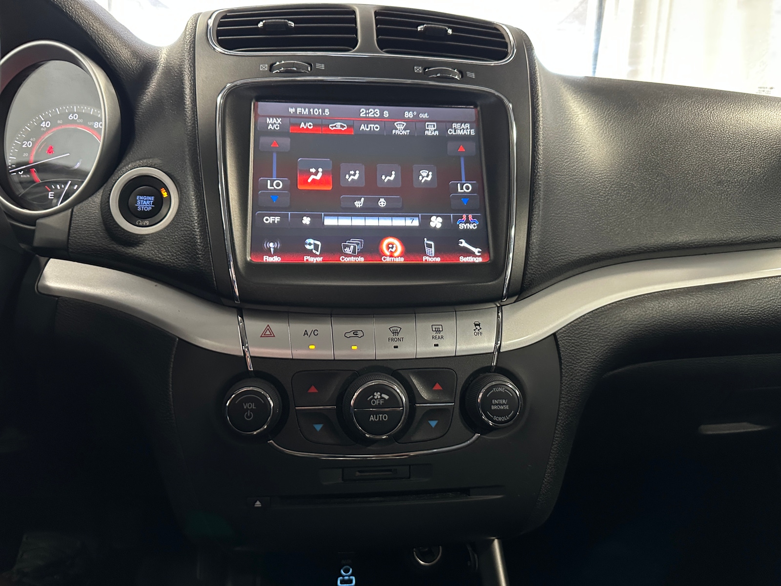 Thumbnail: 2019 Dodge Journey - 3