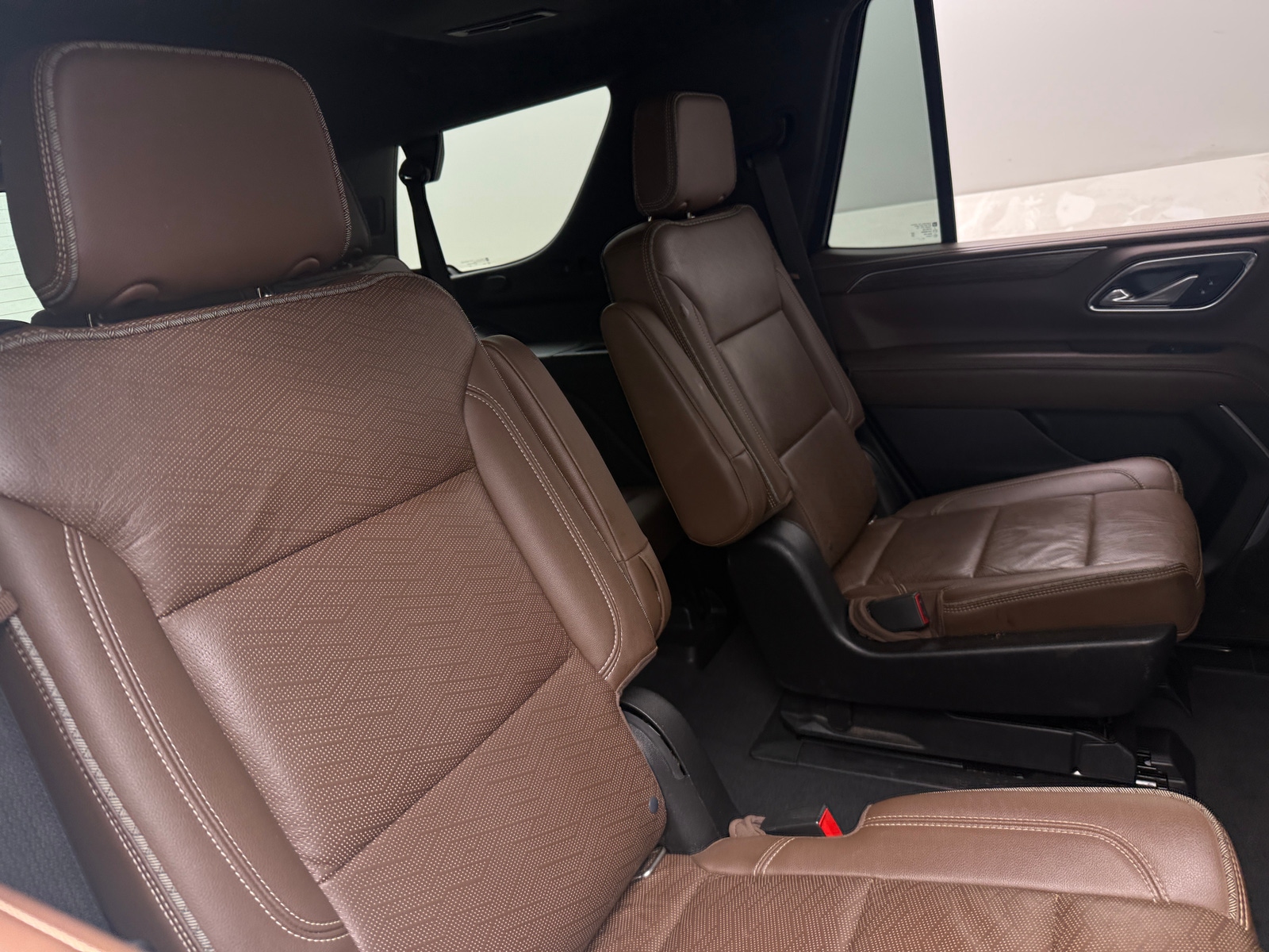 Thumbnail: 2021 Chevrolet Tahoe - 5