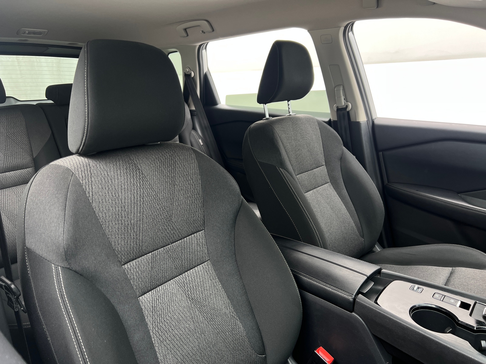 Thumbnail: 2025 Nissan Rogue - 2