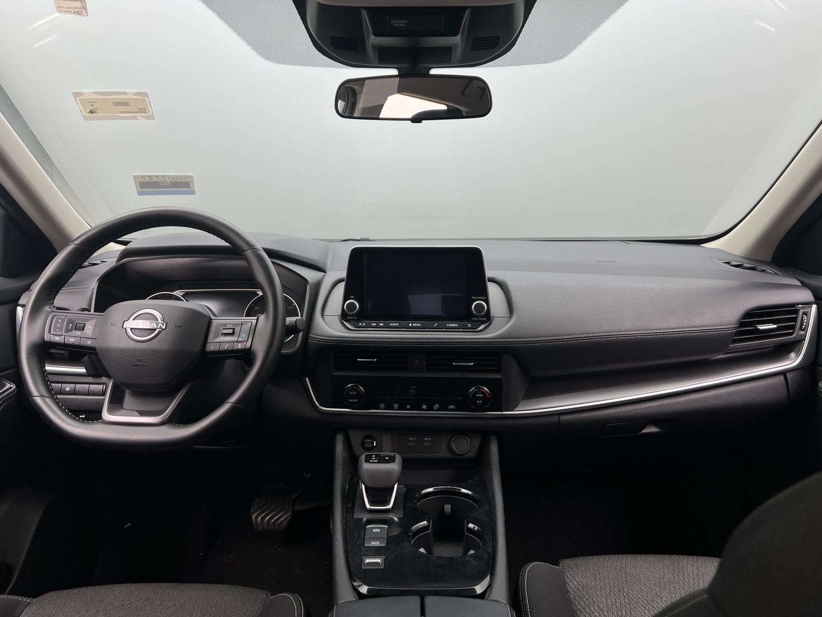 Thumbnail: 2025 Nissan Rogue - 3