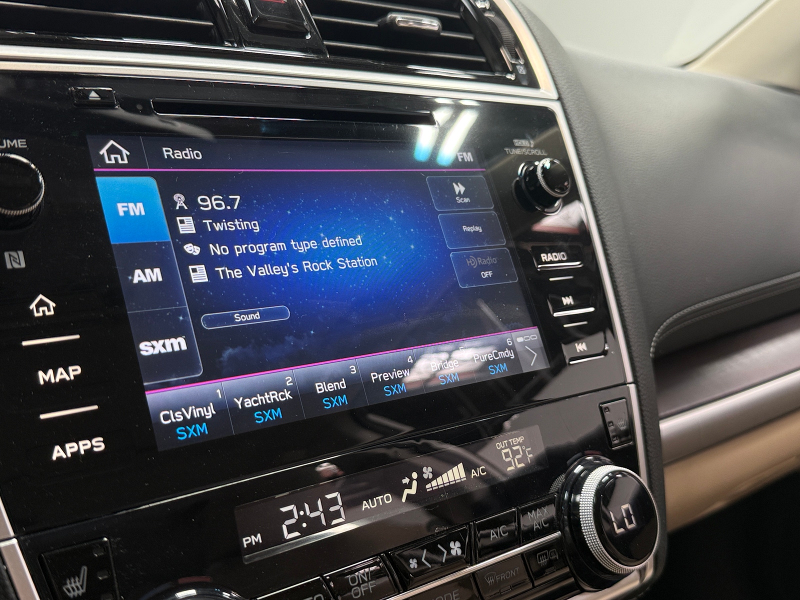 Thumbnail: 2019 Subaru Outback - 3