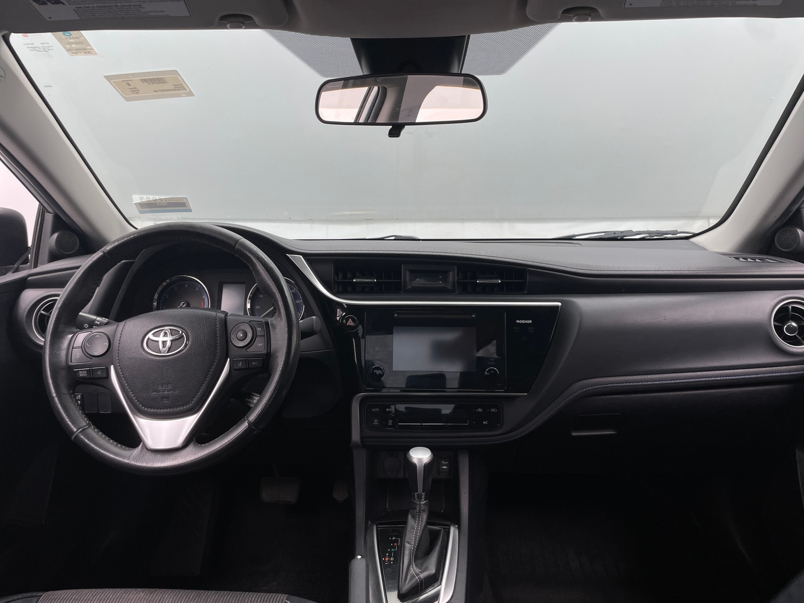 Thumbnail: 2017 Toyota Corolla - 3