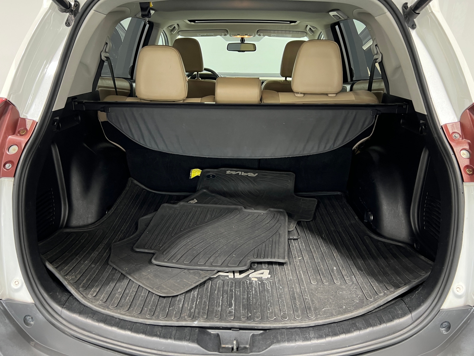 Thumbnail: 2013 Toyota RAV4 - 7