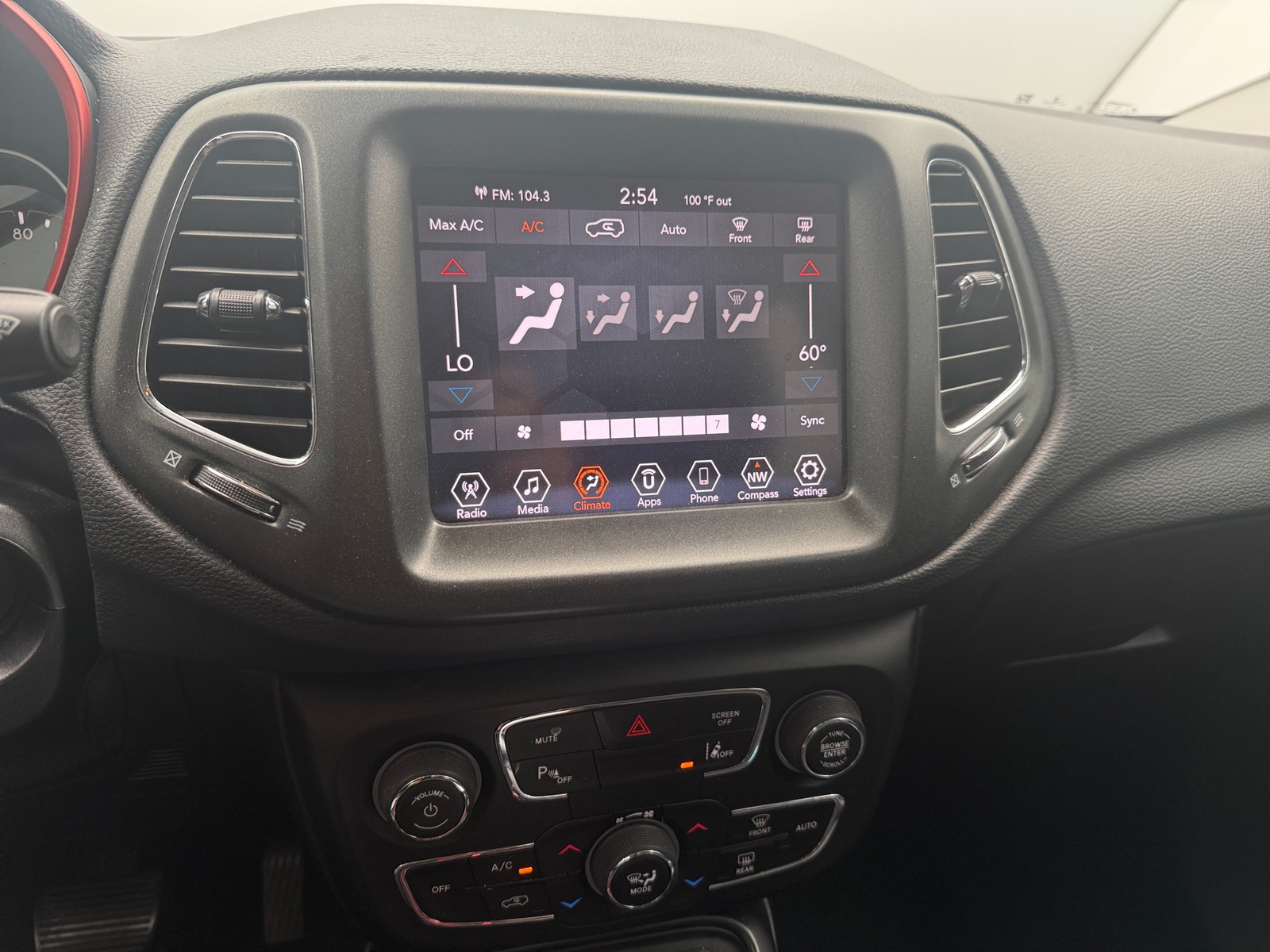 Thumbnail: 2021 Jeep Compass - 4