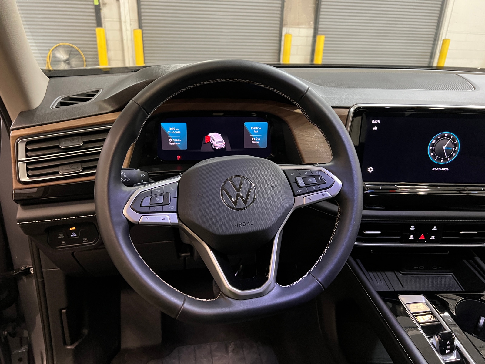 Thumbnail: 2026 Volkswagen Atlas - 4