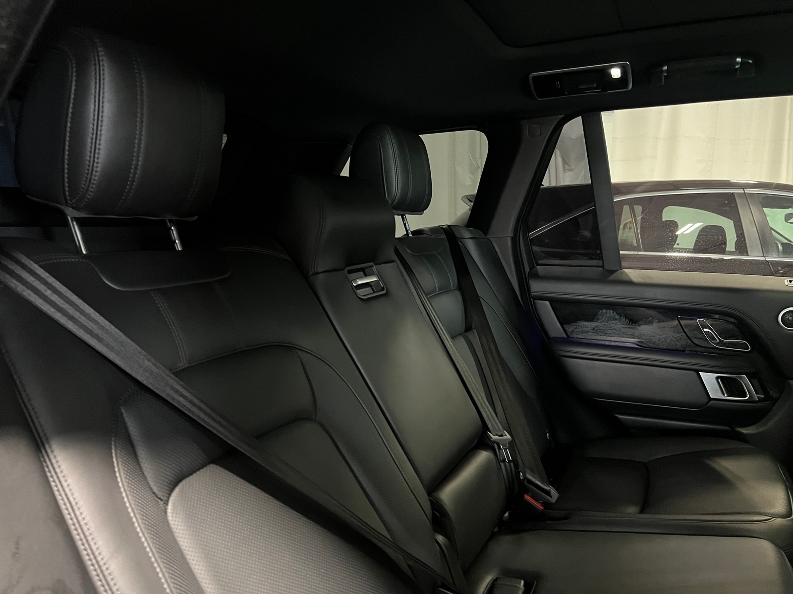Thumbnail: 2022 Land Rover Range Rover - 5