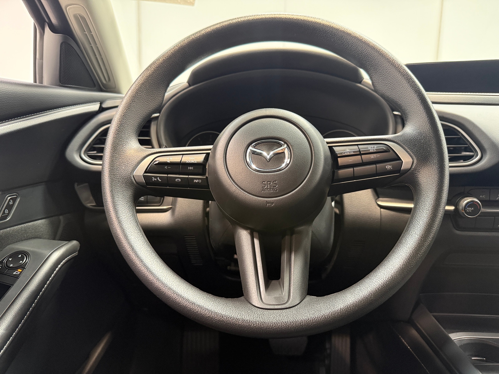 Thumbnail: 2025 Mazda CX-30 - 5