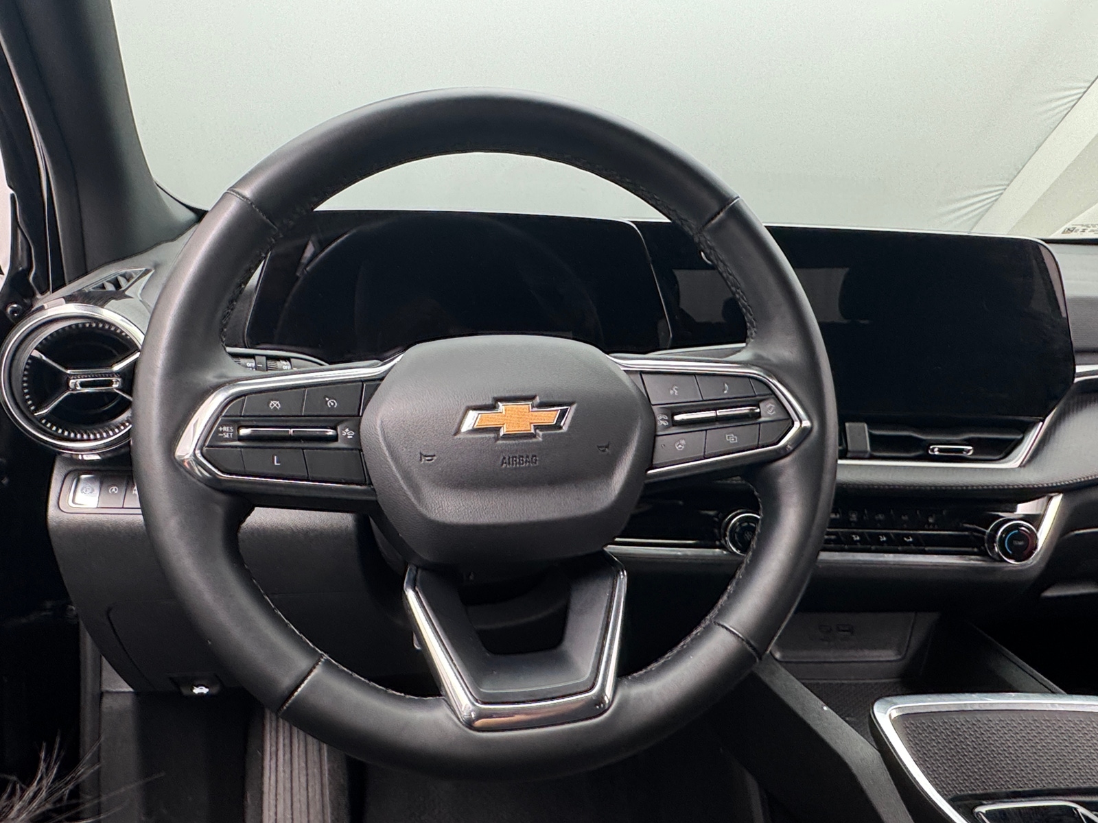 Thumbnail: 2025 Chevrolet Equinox - 5
