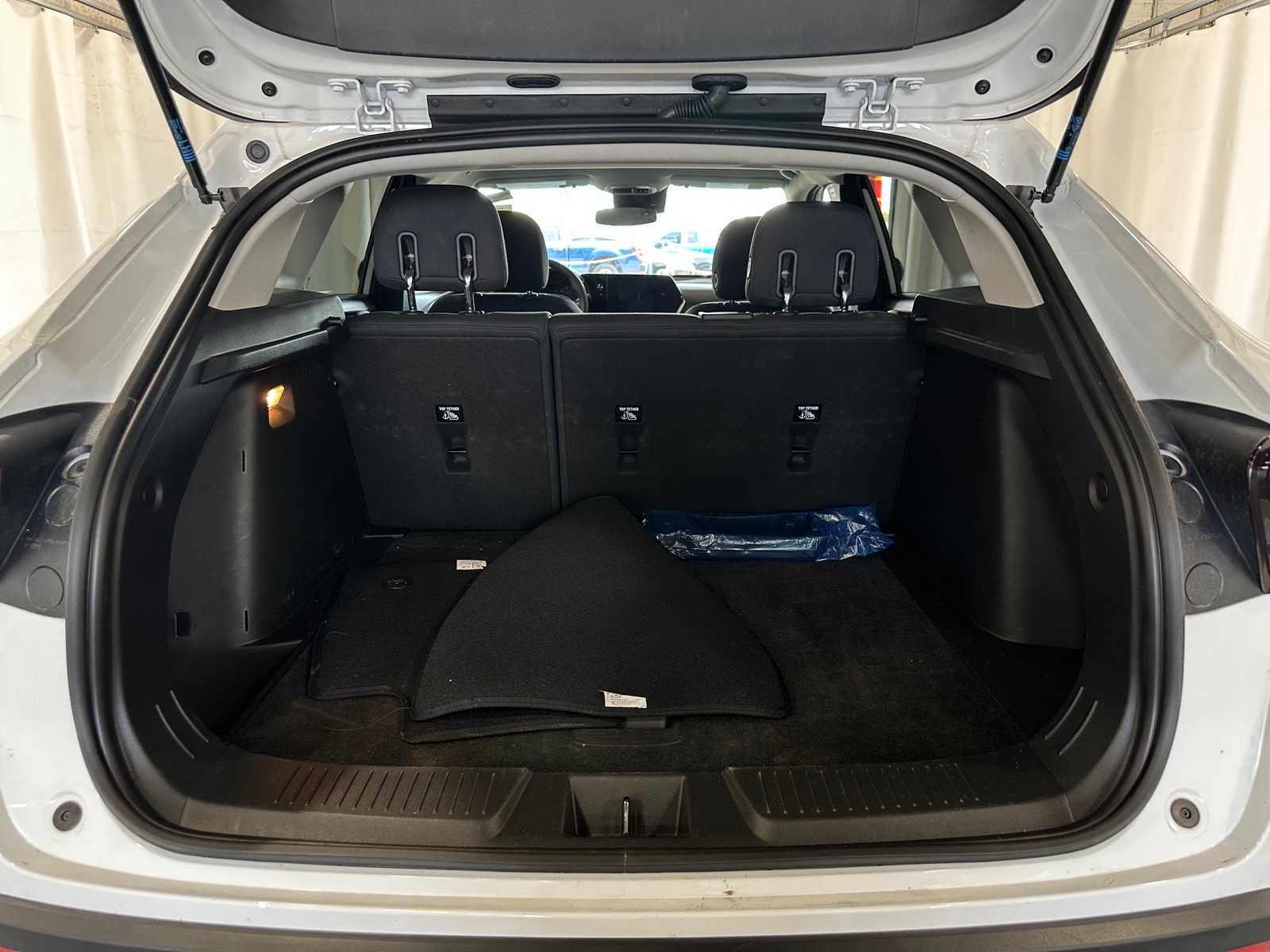 Thumbnail: 2026 Chevrolet Trax - 7