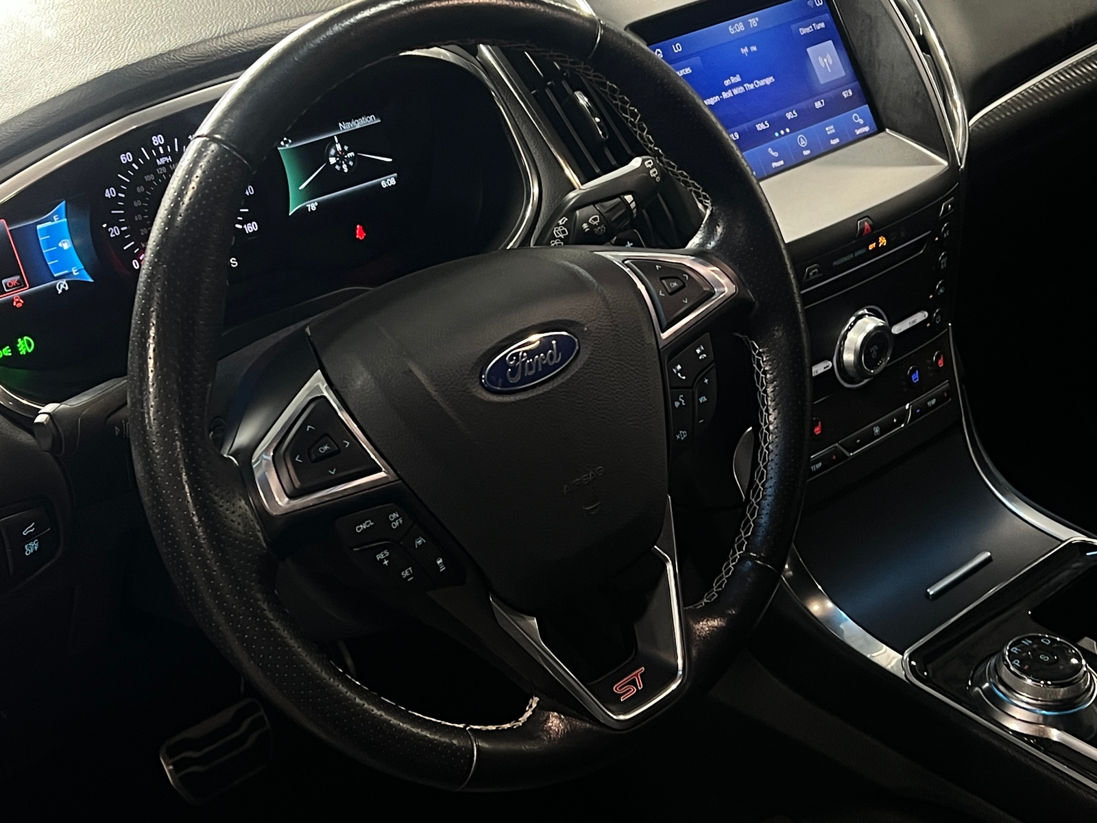 Thumbnail: 2019 Ford Edge - 5