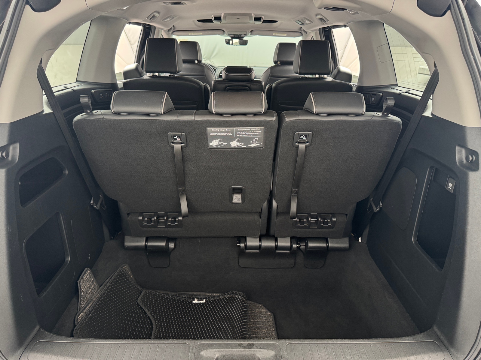 Thumbnail: 2023 Honda Odyssey - 6