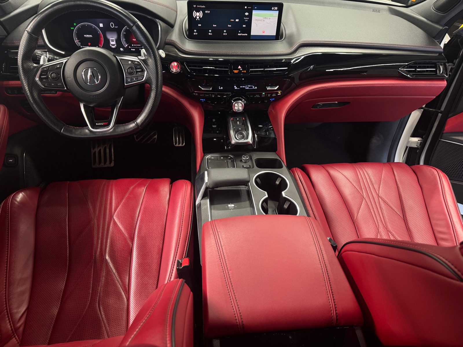 Thumbnail: 2022 Acura MDX - 2