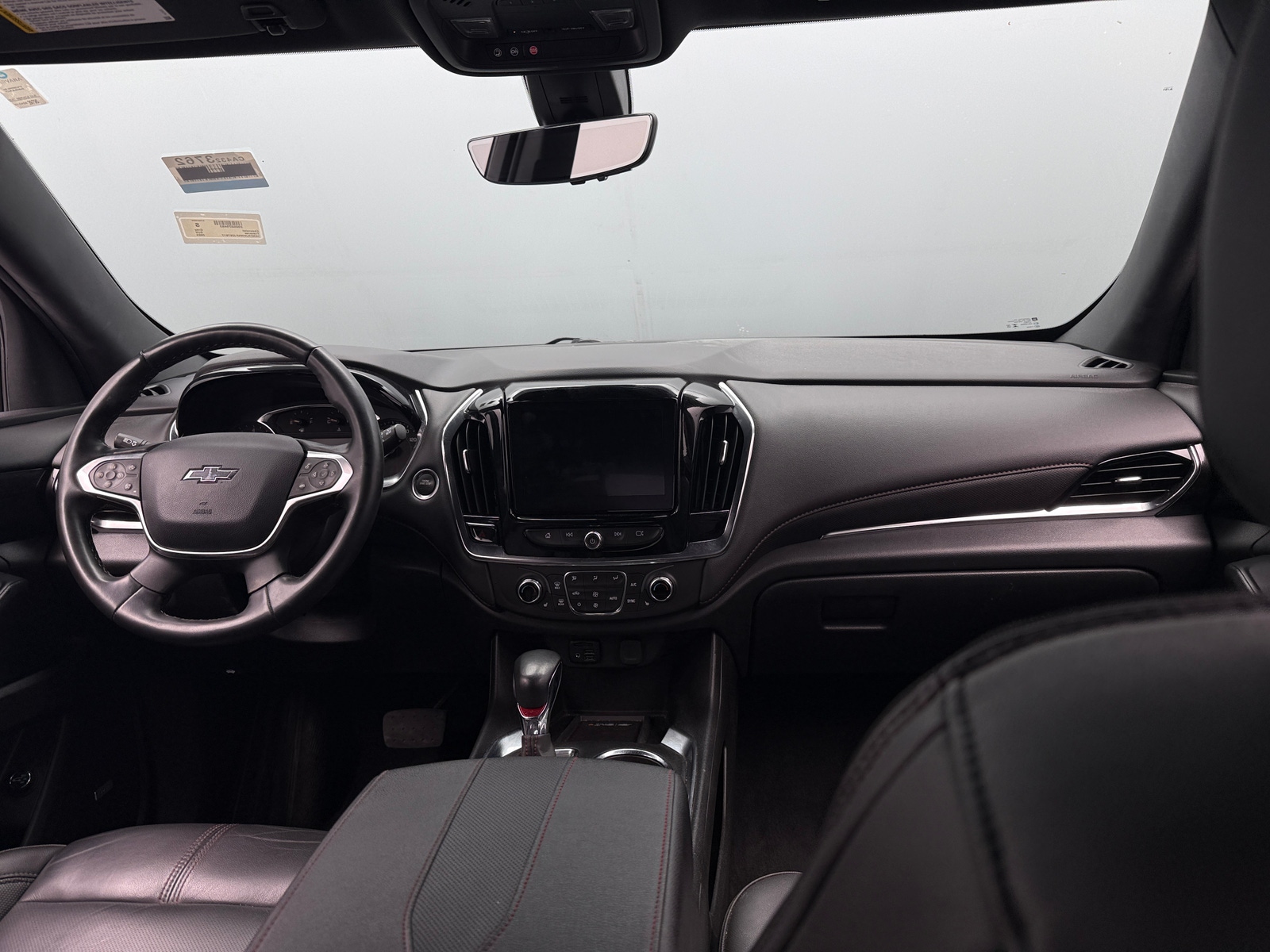 Thumbnail: 2023 Chevrolet Traverse - 2