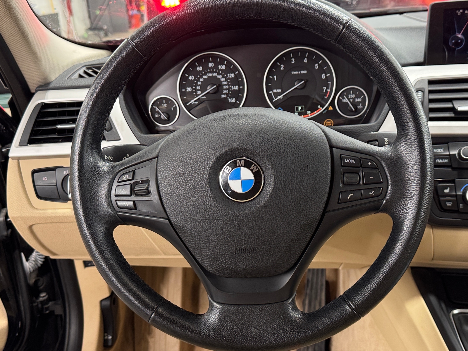 Thumbnail: 2014 BMW 3 Series - 4