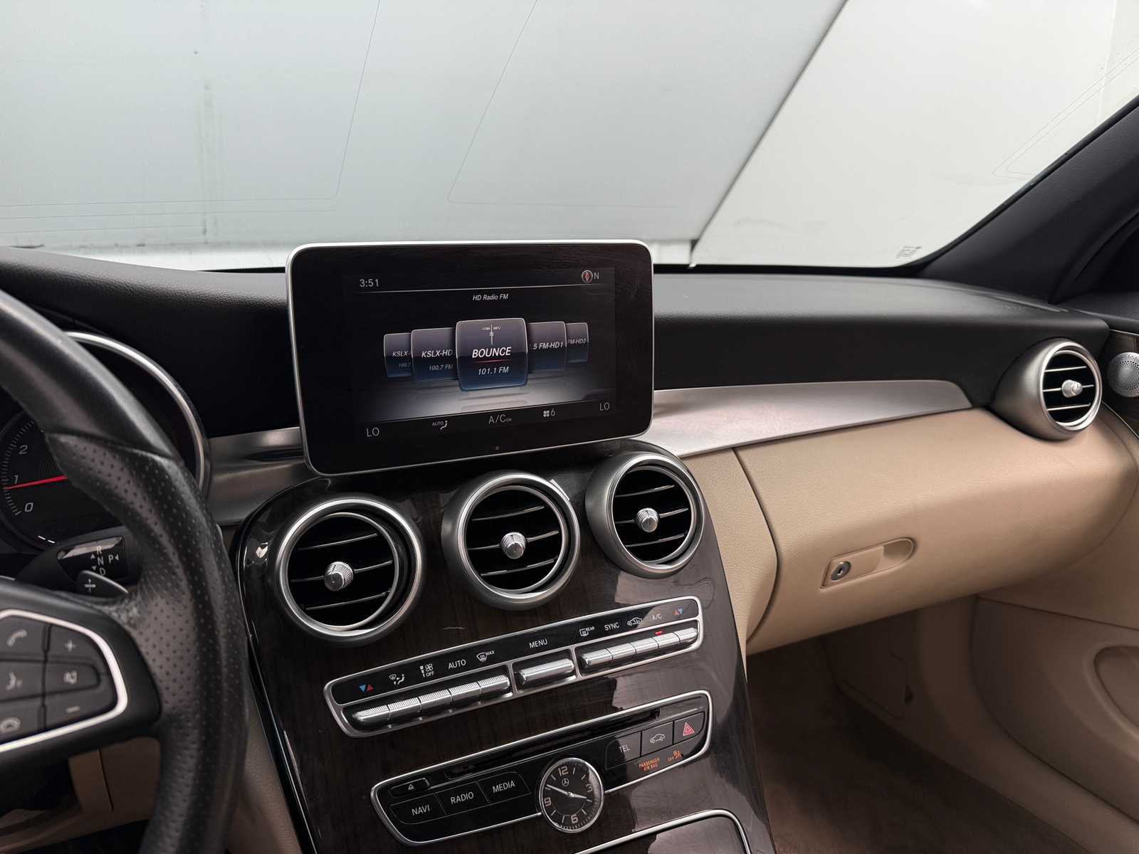 Thumbnail: 2017 Mercedes-Benz C-Class - 3