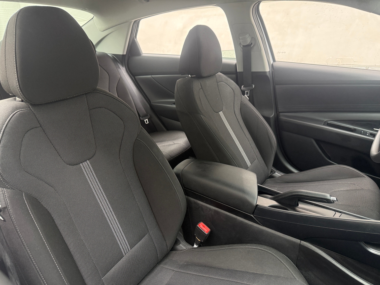 Thumbnail: 2023 Hyundai Elantra - 2