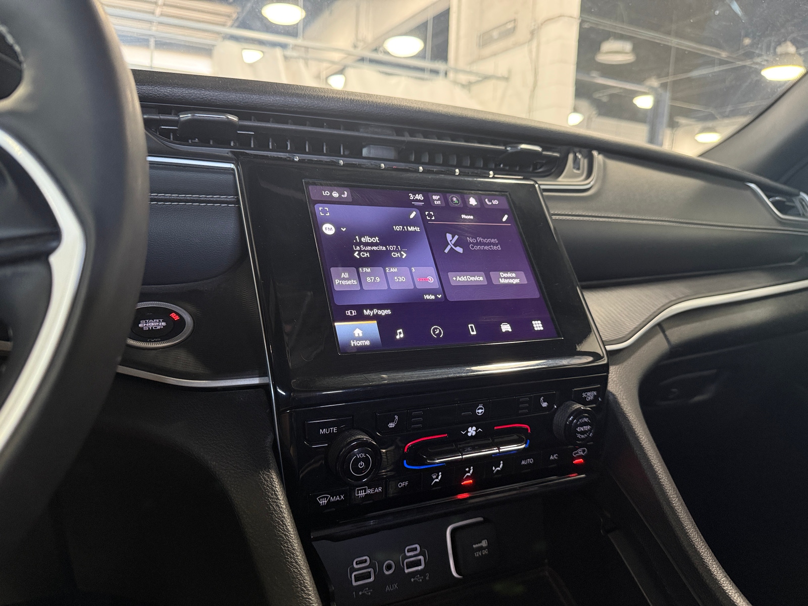 Thumbnail: 2024 Jeep Grand Cherokee - 4
