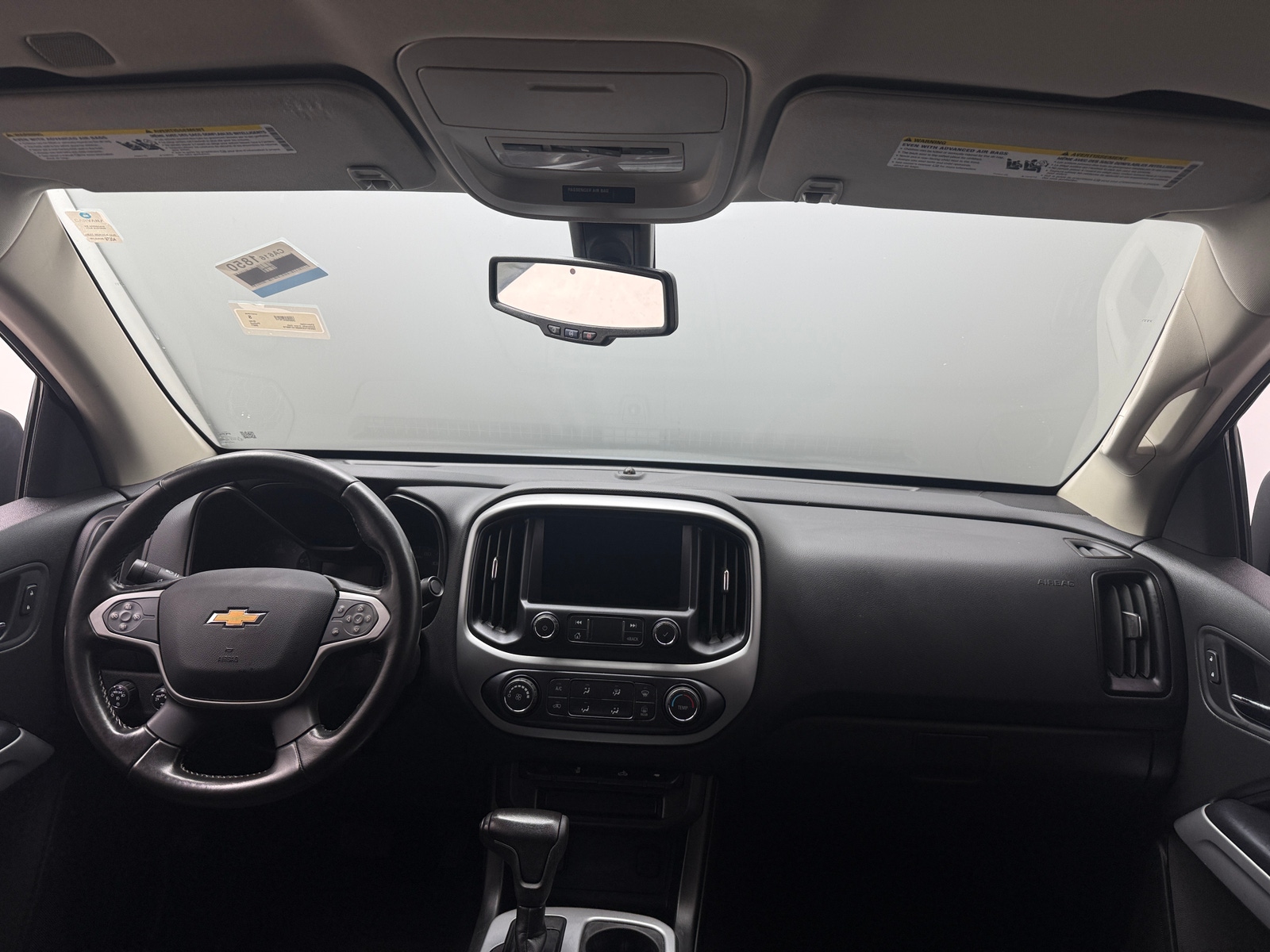 Thumbnail: 2021 Chevrolet Colorado - 3