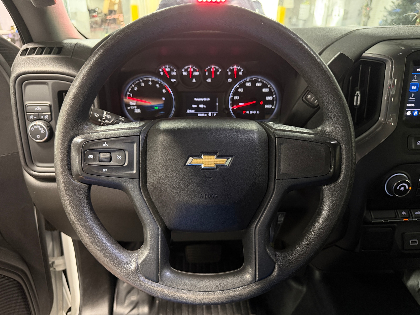 Thumbnail: 2022 Chevrolet Silverado 1500 - 5