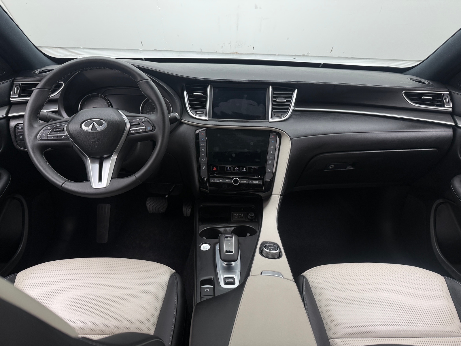 Thumbnail: 2025 INFINITI QX55 - 2