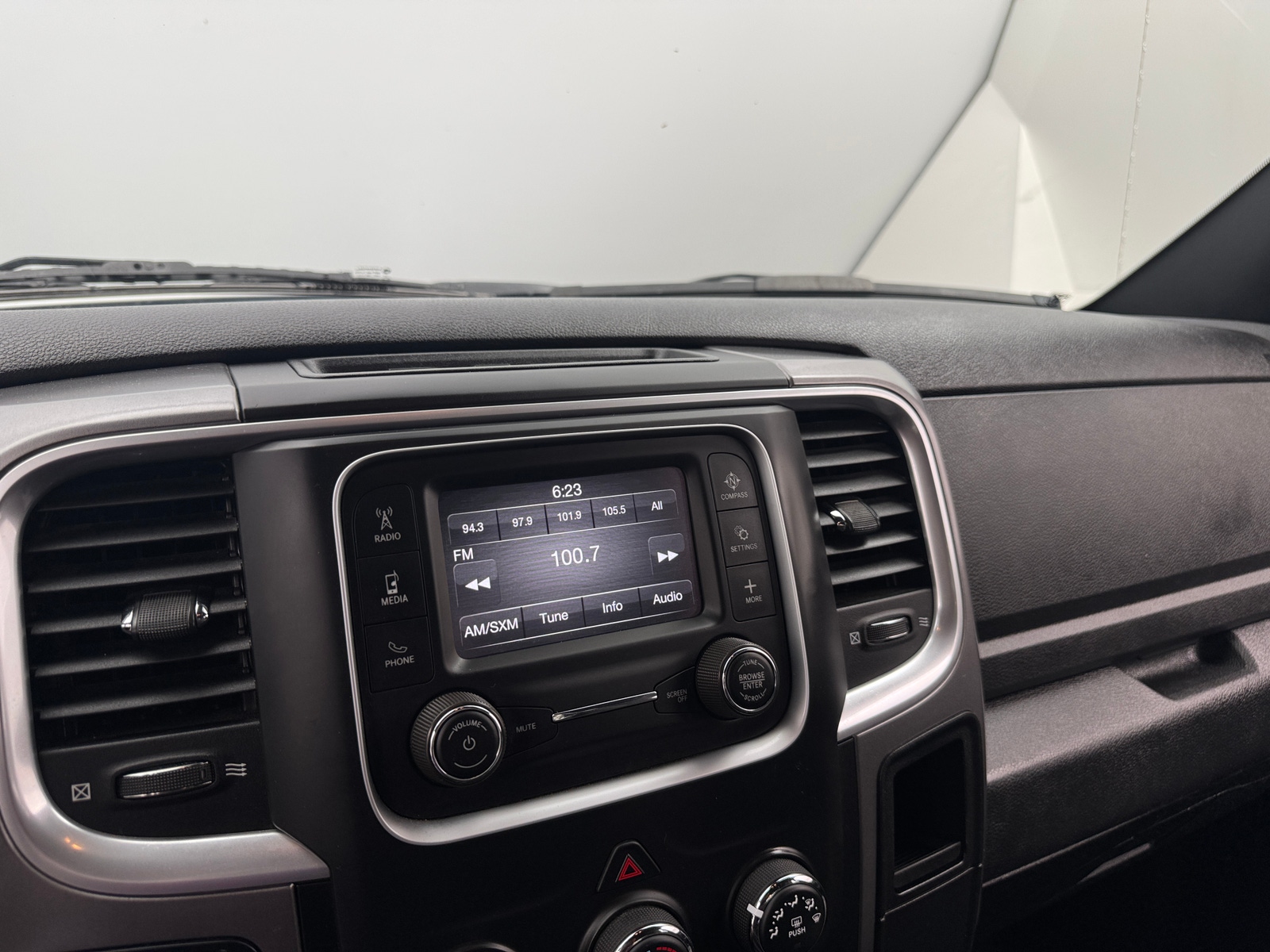 Thumbnail: 2024 RAM 1500 Classic - 4