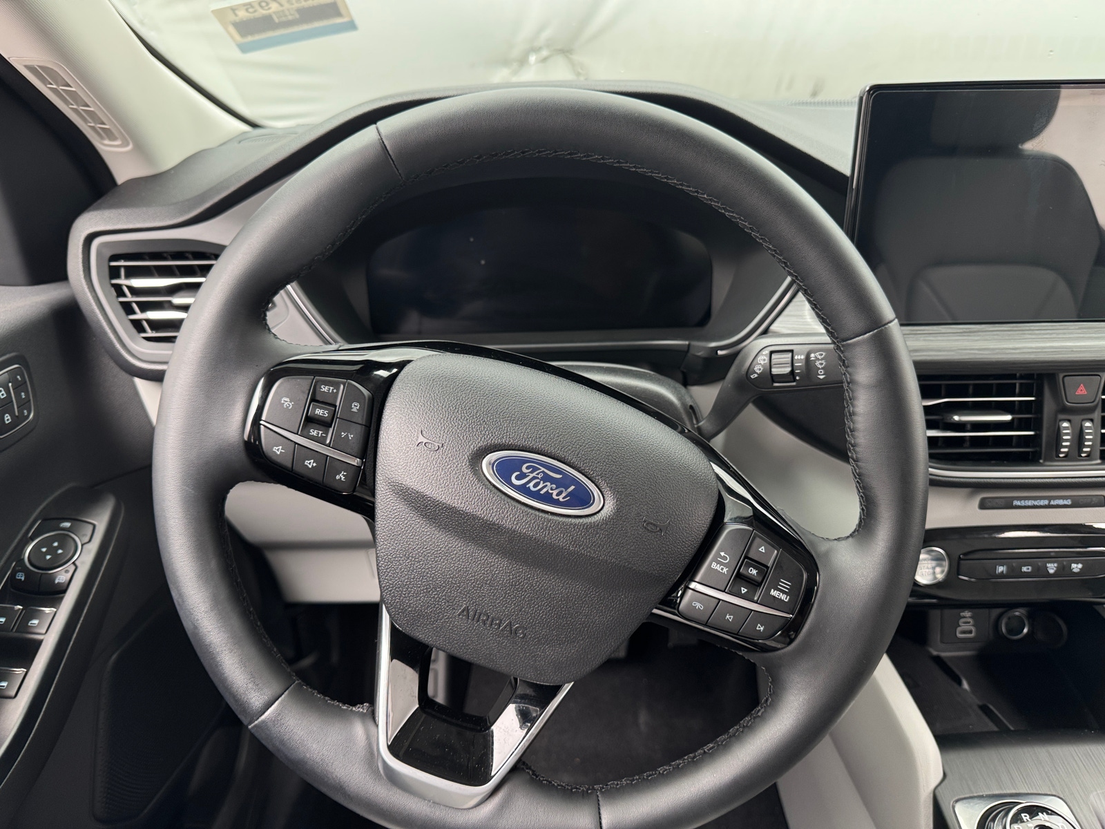 Thumbnail: 2025 Ford Escape - 5