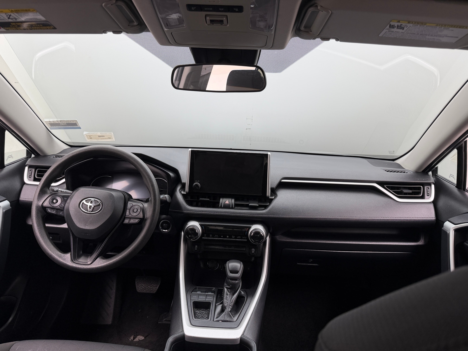 Thumbnail: 2025 Toyota RAV4 - 3