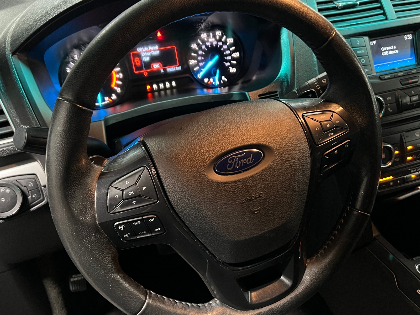 Thumbnail: 2016 Ford Explorer - 5