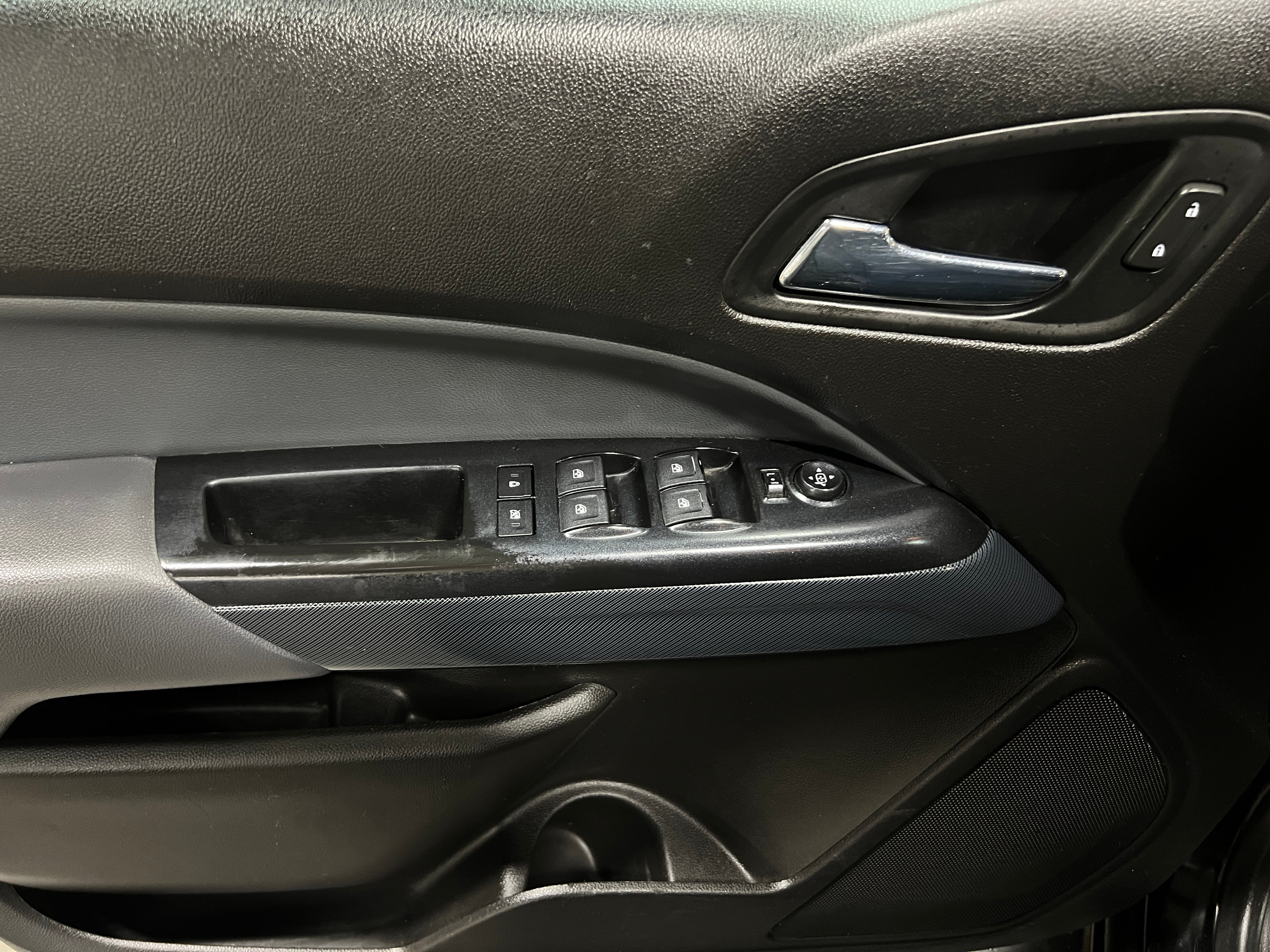 2017 Chevrolet Colorado Z71 - Photo 8
