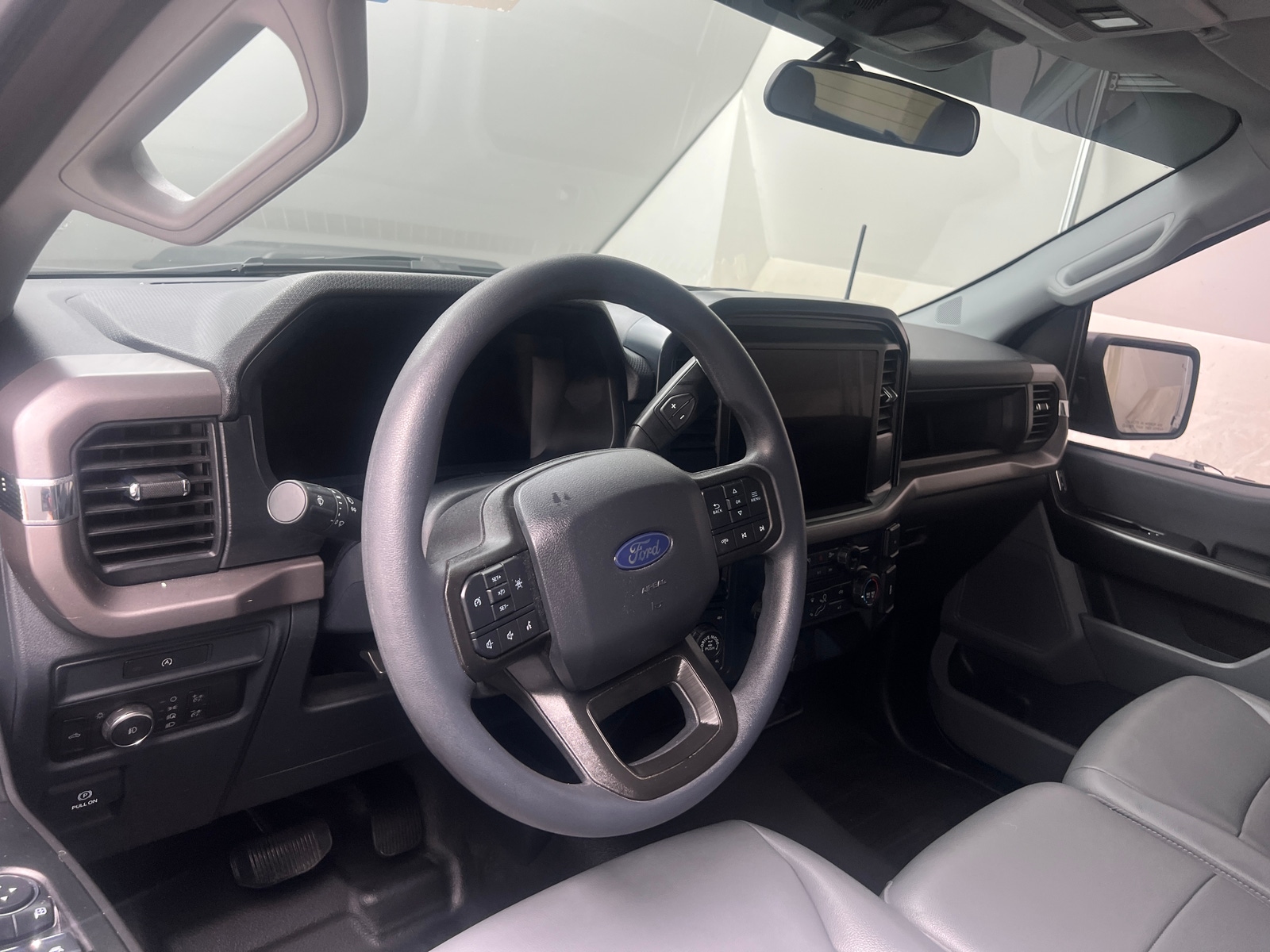 Thumbnail: 2025 Ford Econoline - 3