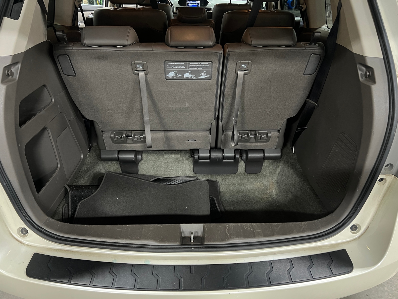 Thumbnail: 2016 Honda Odyssey - 6