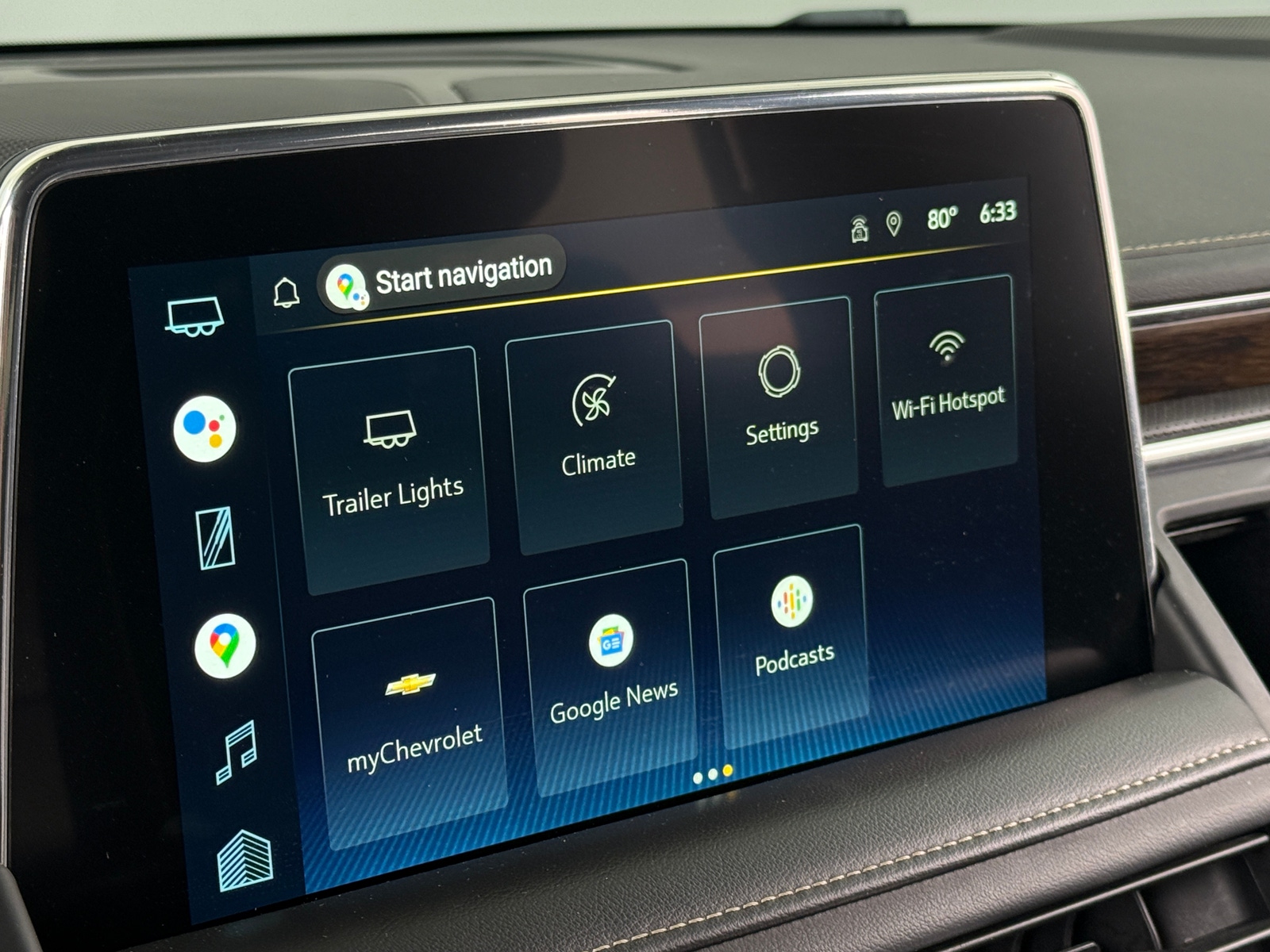 Thumbnail: 2022 Chevrolet Suburban - 3