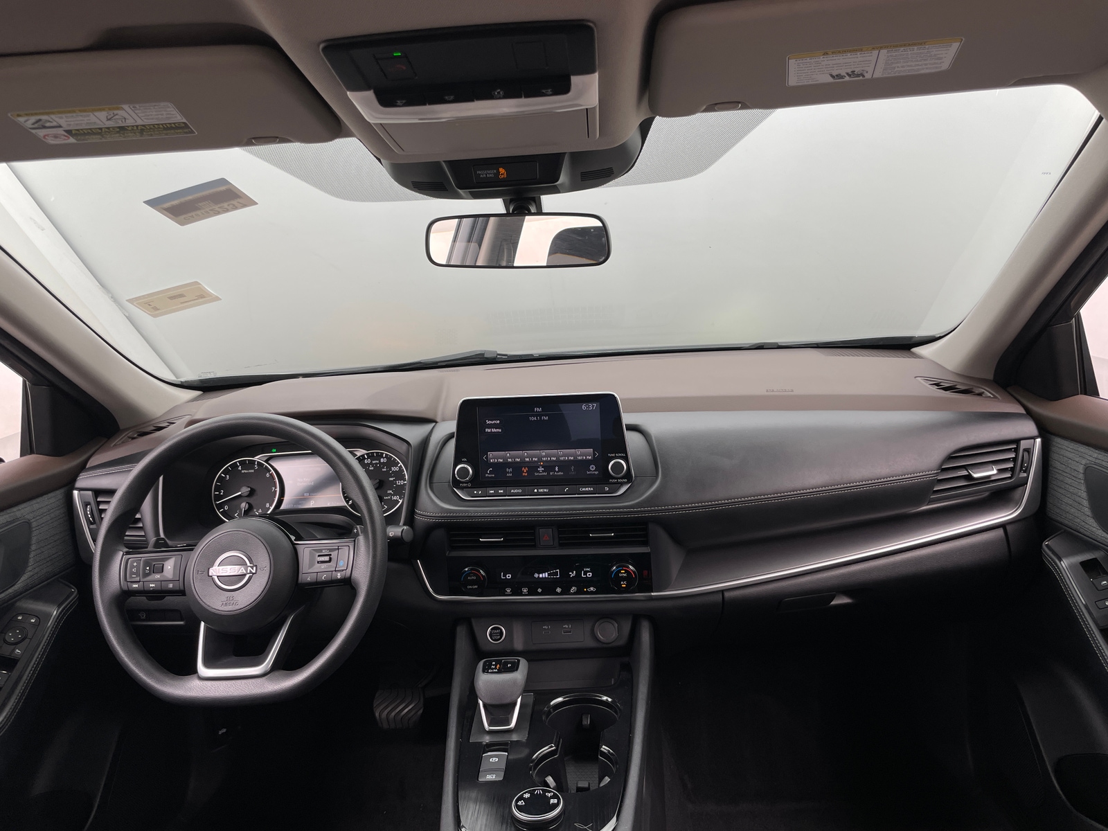 Thumbnail: 2023 Nissan Rogue - 3