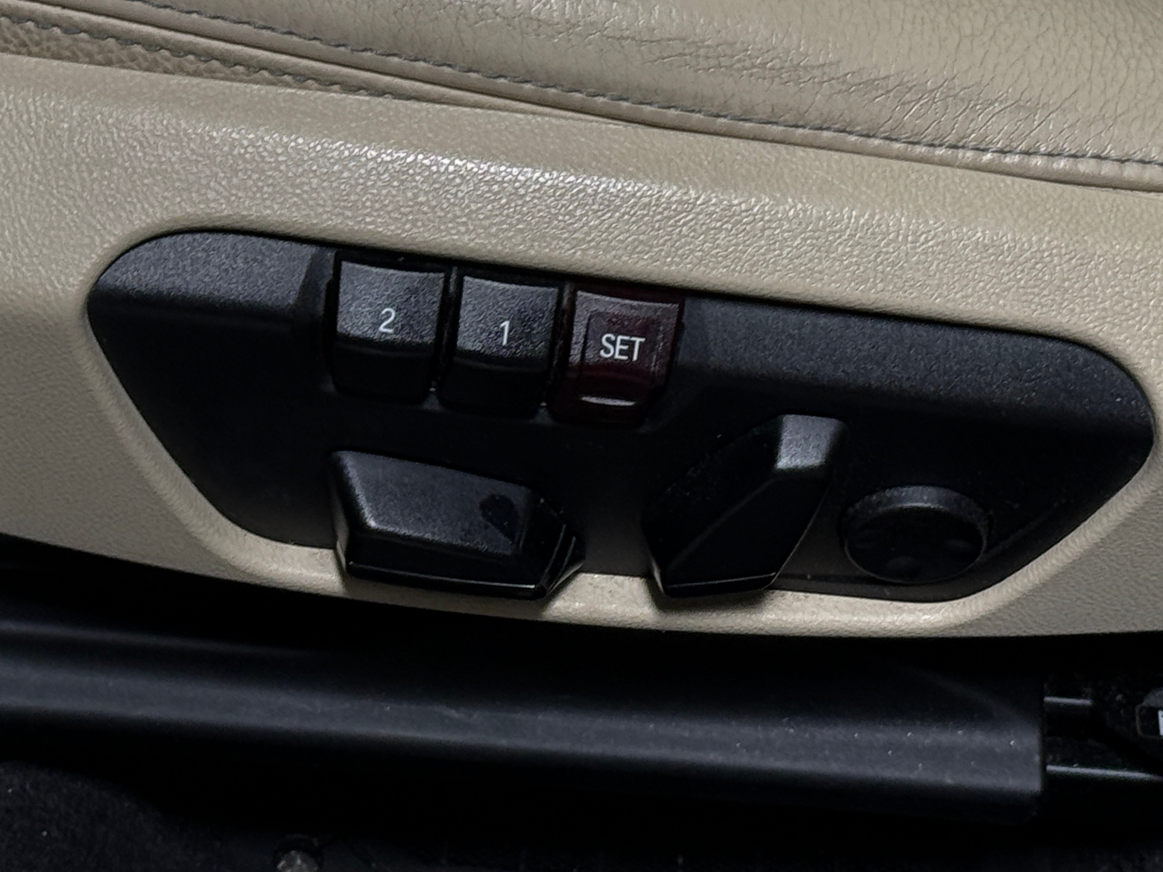 2016 BMW X1 28i - Photo 9