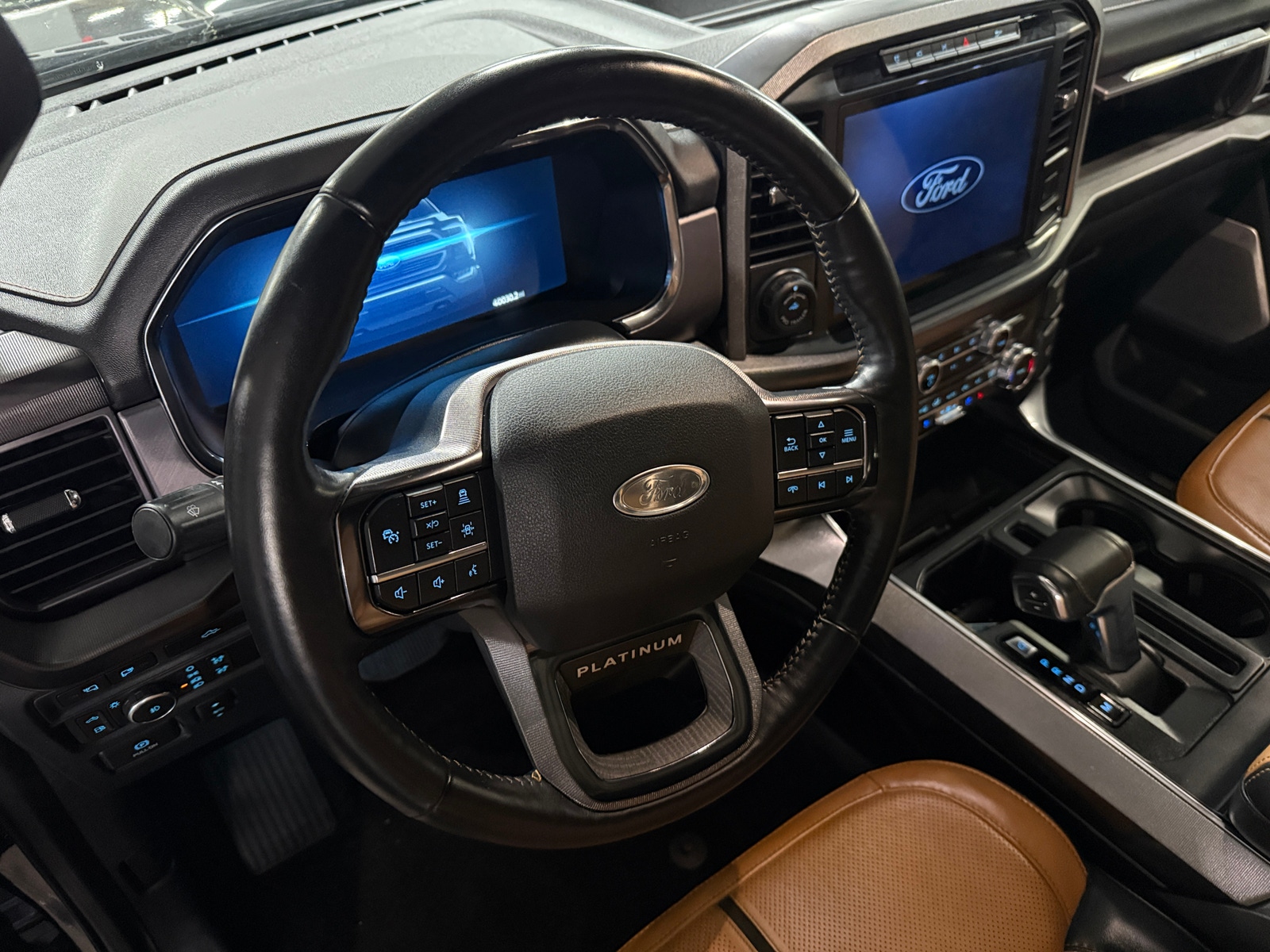 Thumbnail: 2022 Ford Econoline - 4