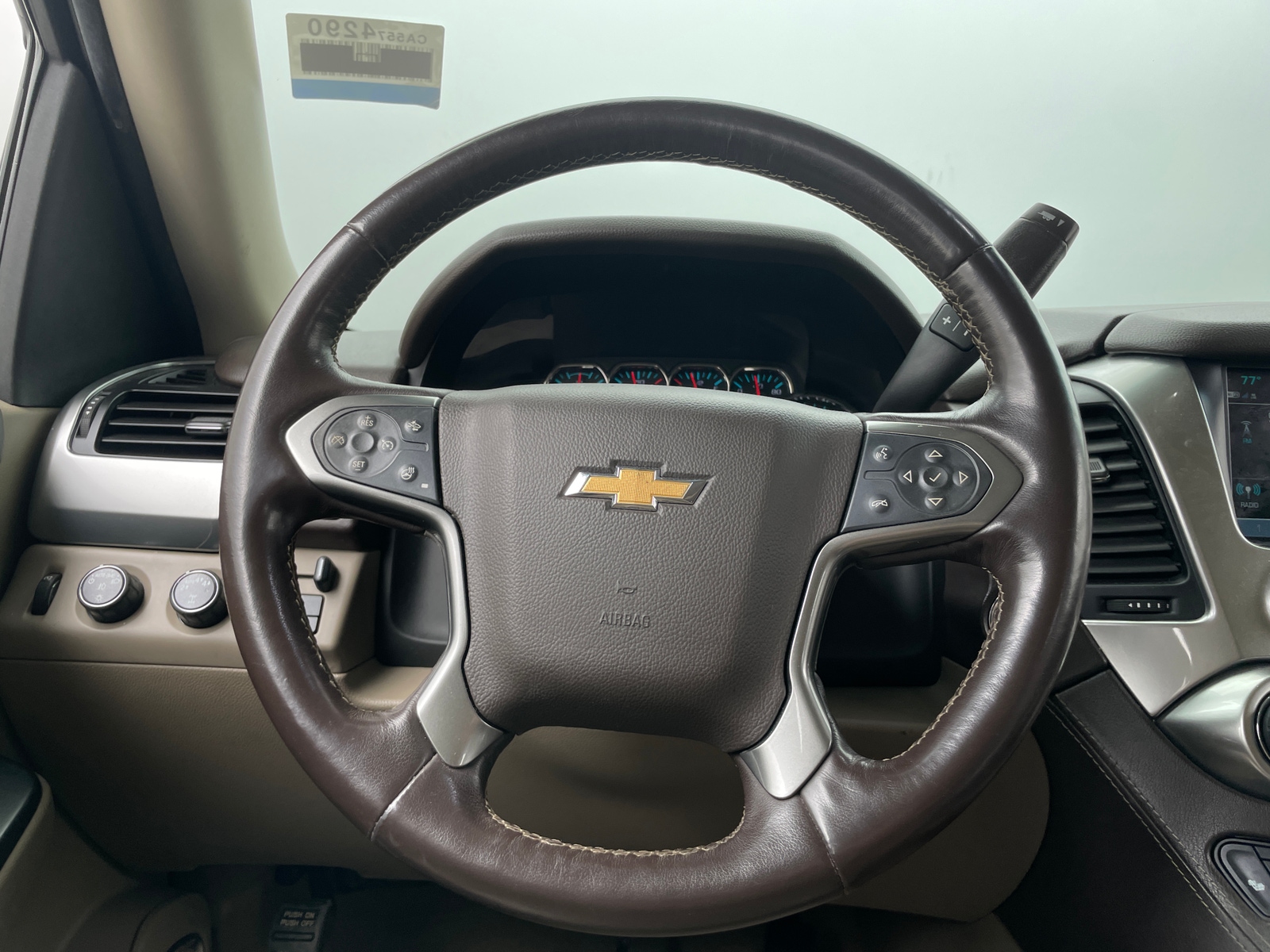 Thumbnail: 2019 Chevrolet Tahoe - 4